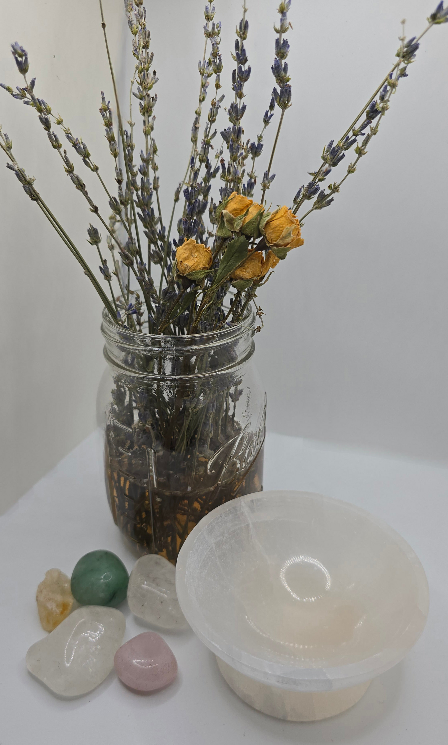 Selenite Charging Bowl- Crystal Cleansing + Energy Purification (Crystals Not Included)